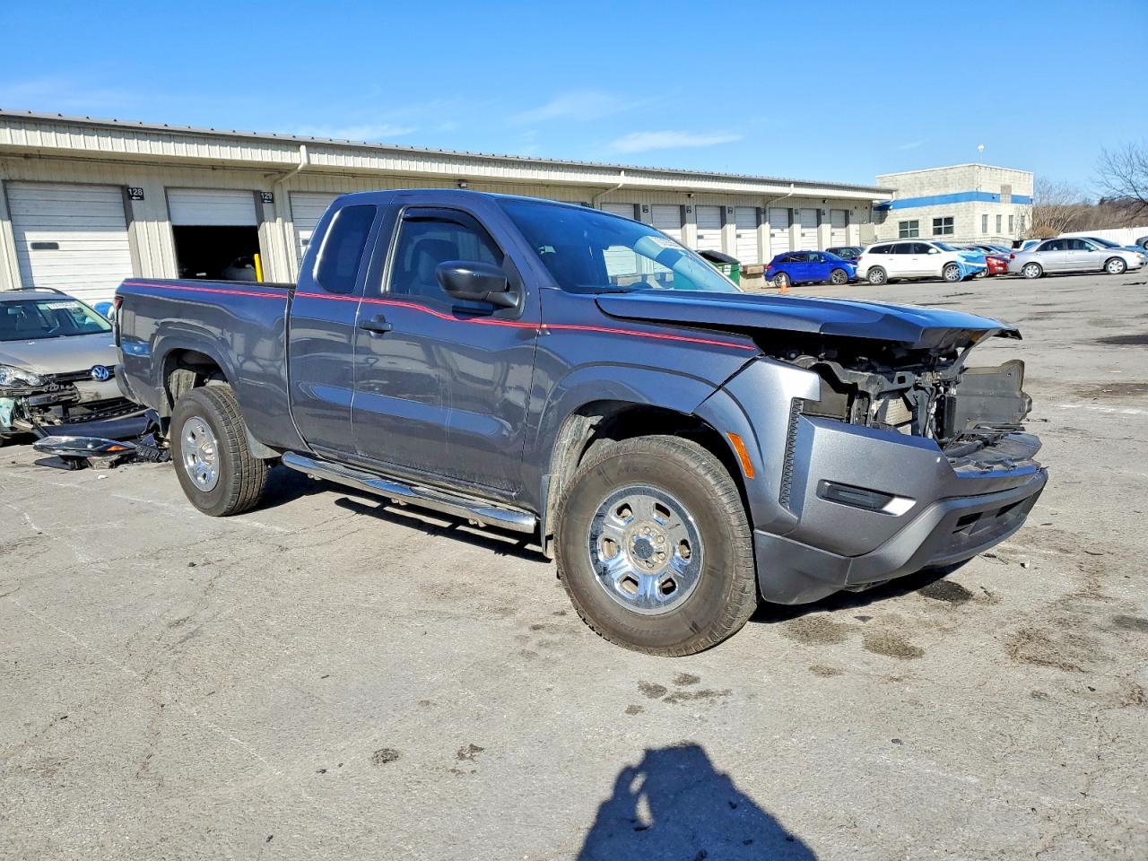 2022 NISSAN Frontier