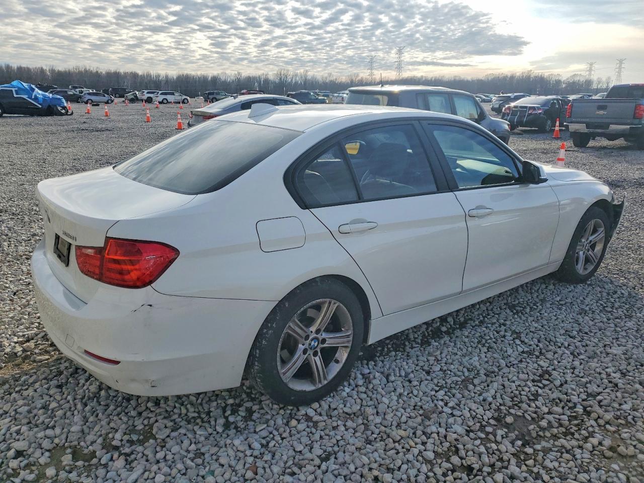 2013 BMW 3 SERIES
