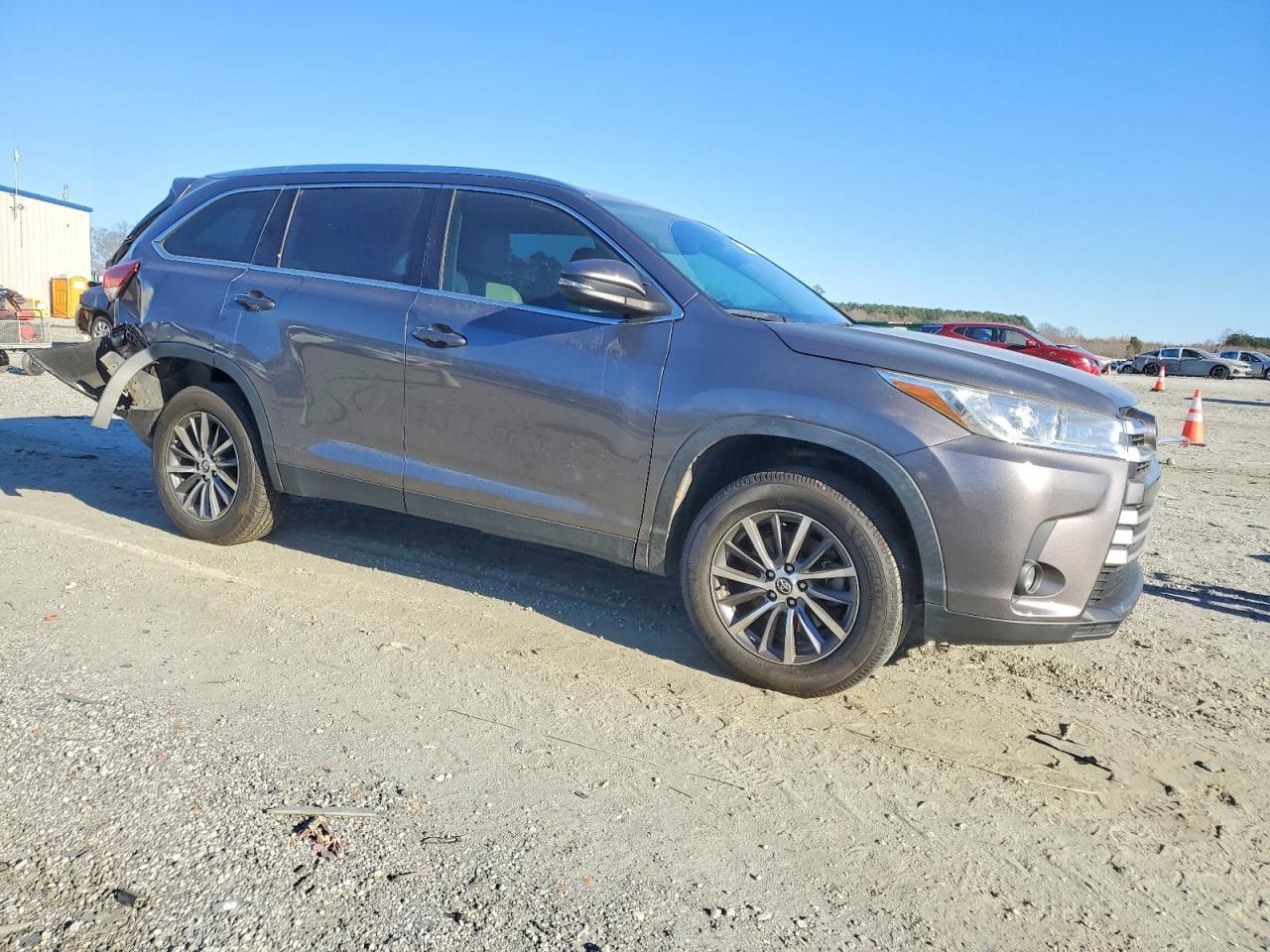 2019 TOYOTA HIGHLANDER