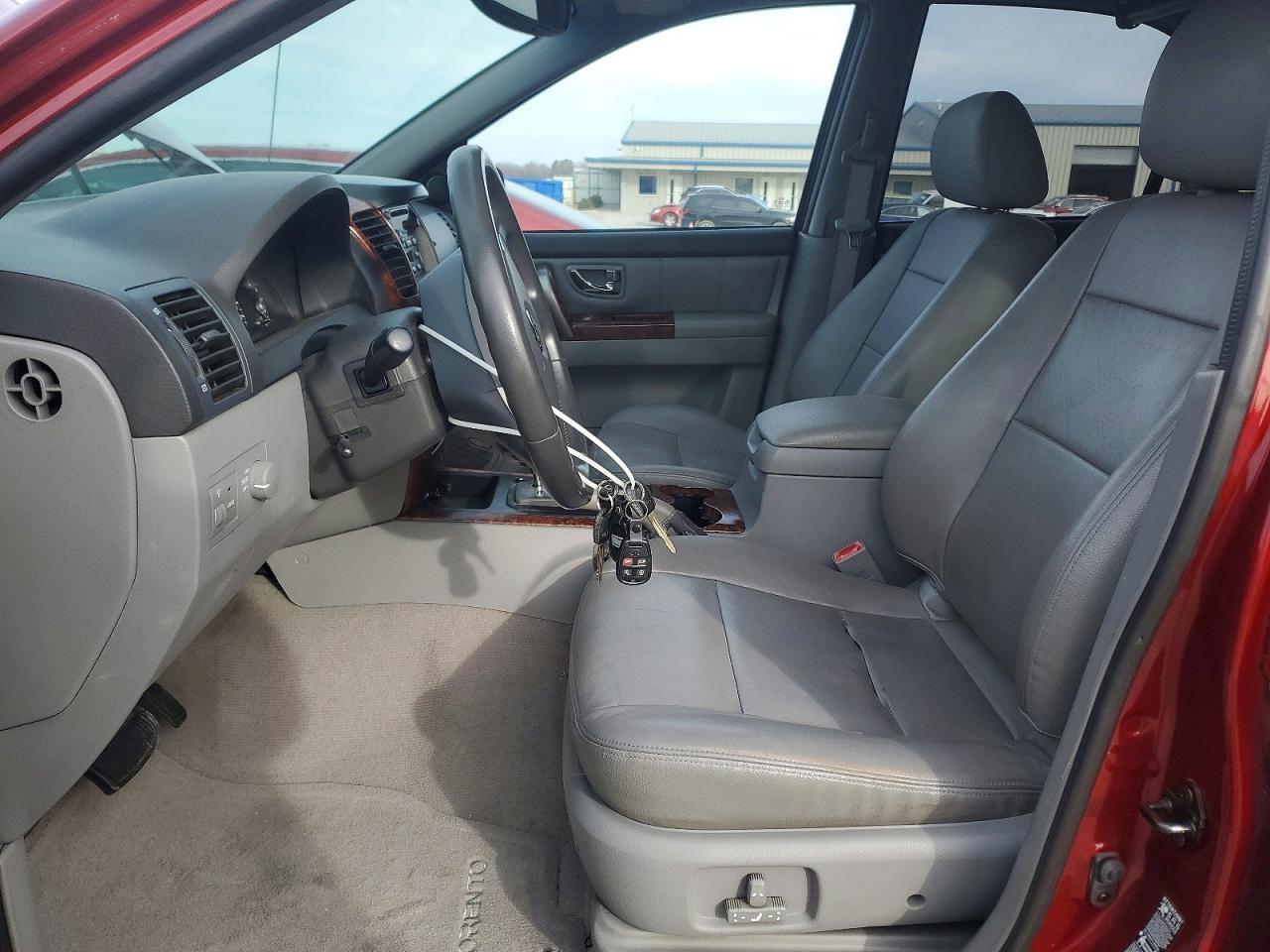 2005 KIA SORENTO