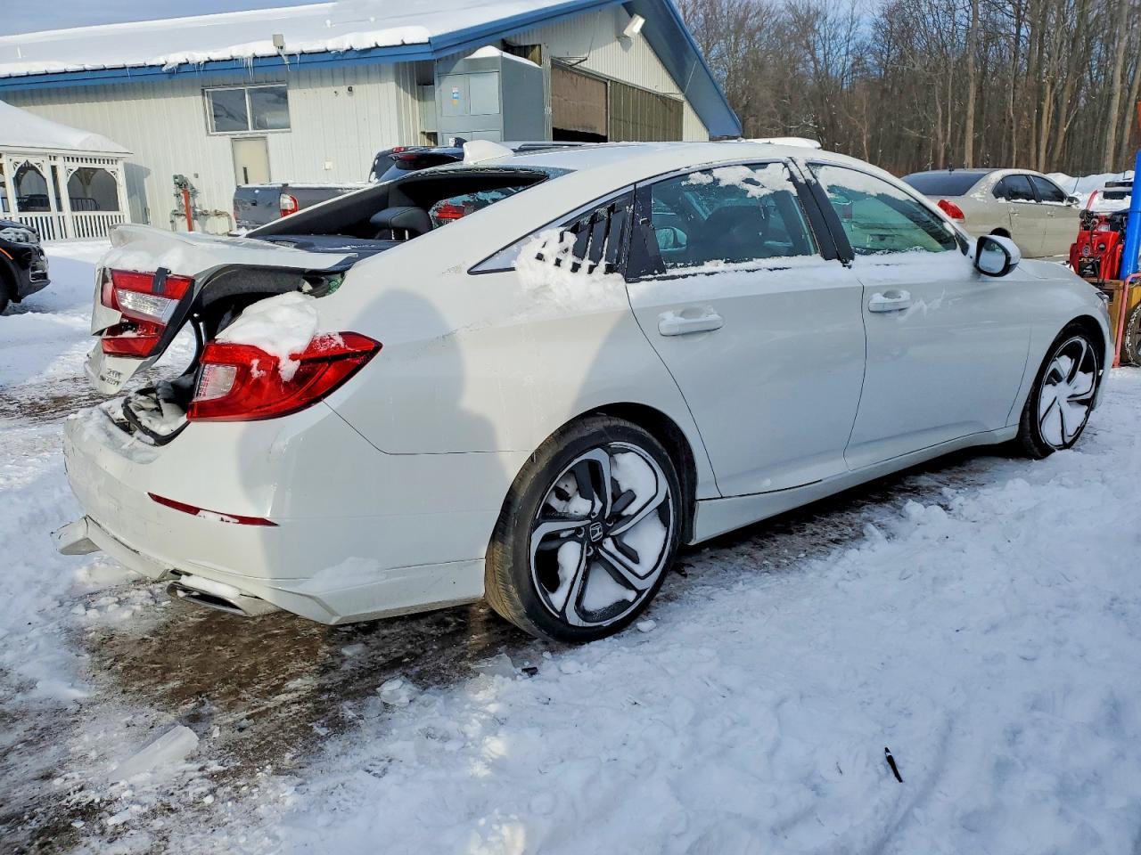 2018 HONDA ACCORD