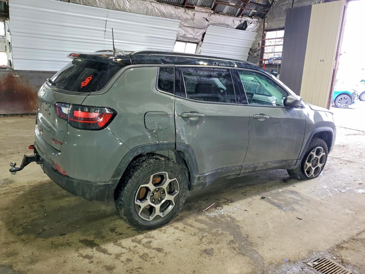 2022 JEEP Compass