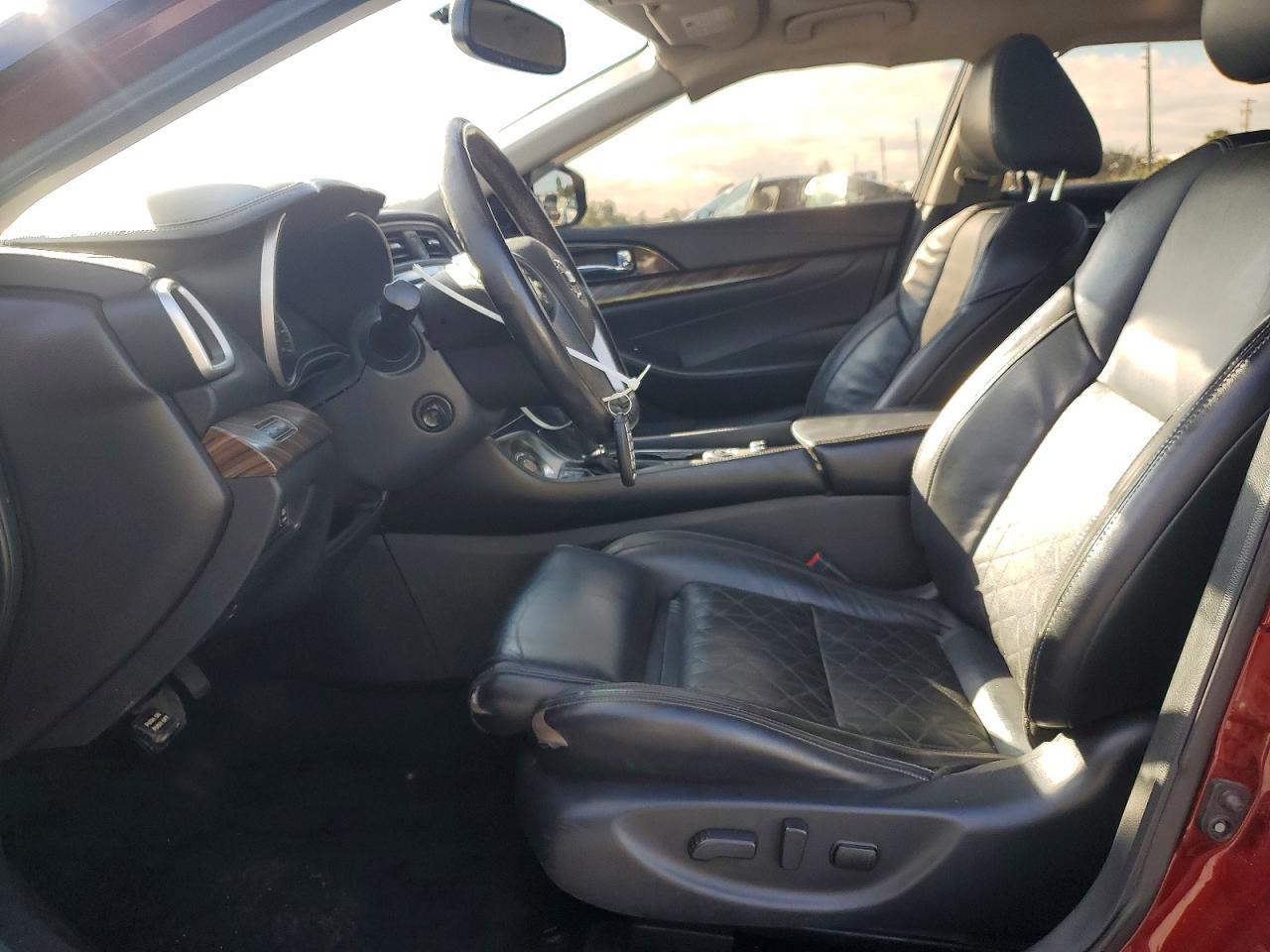 2017 NISSAN Maxima