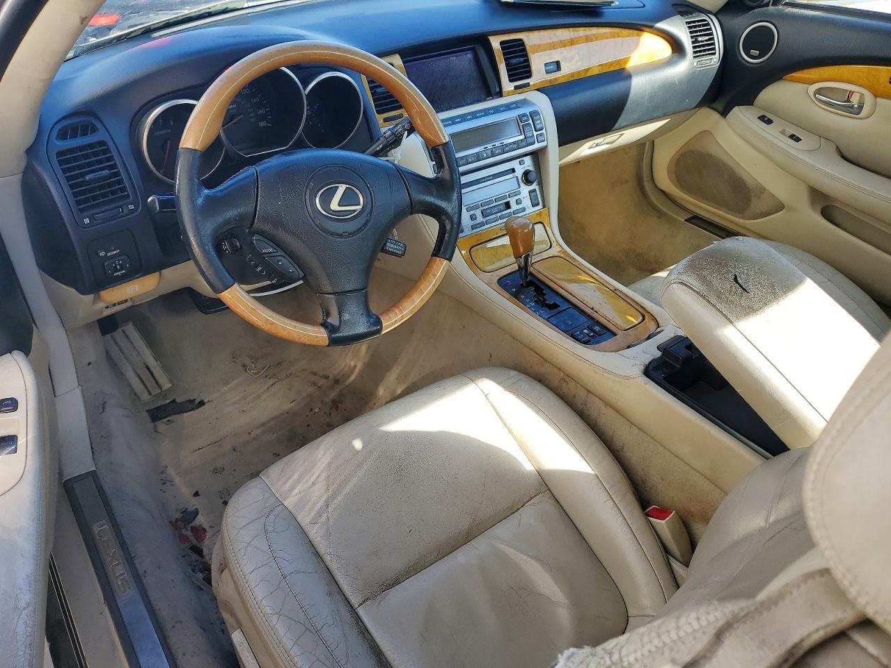 2002 LEXUS SC 430