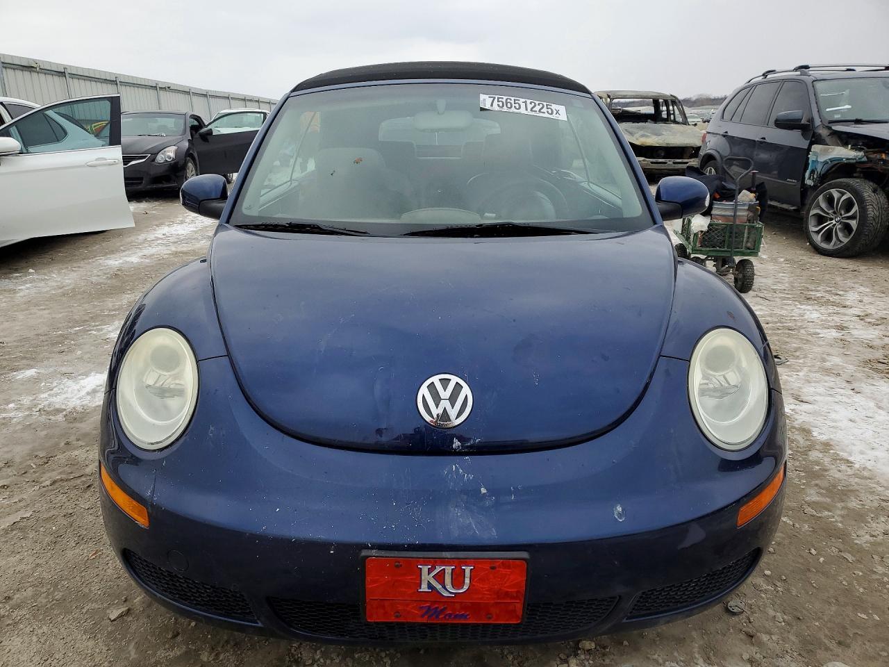 2006 VOLKSWAGEN Beetle
