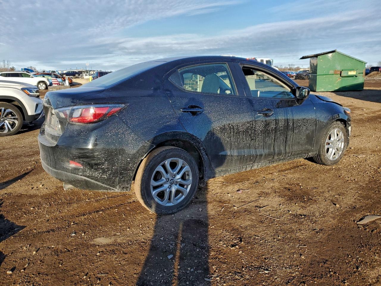 2018 TOYOTA YARIS