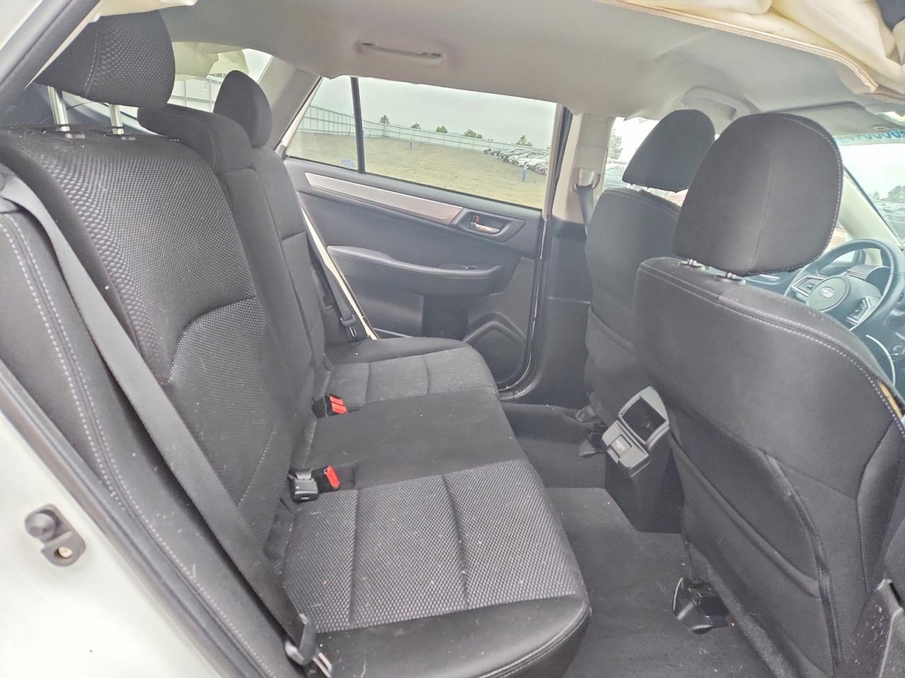 2018 SUBARU Outback