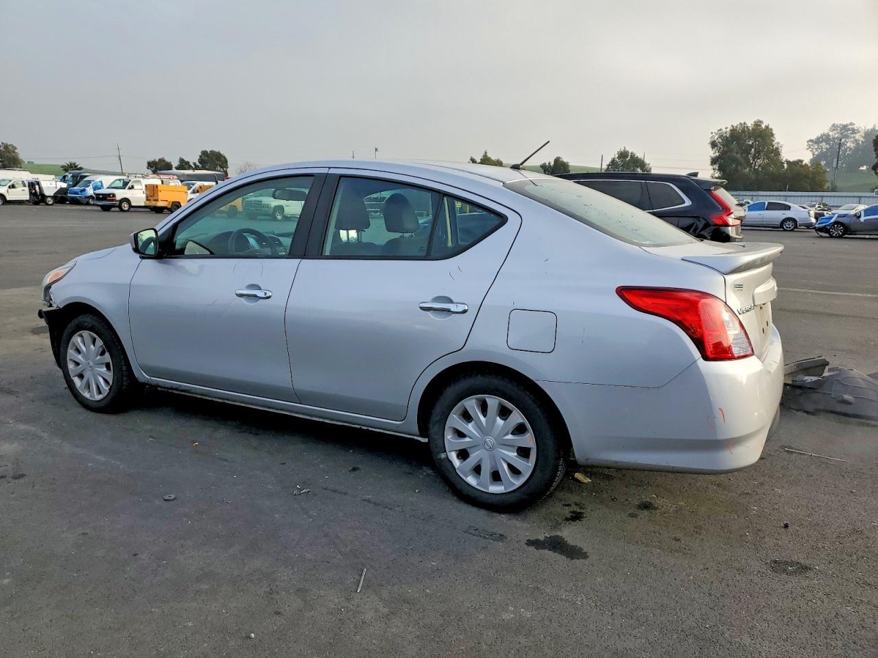 2019 NISSAN VERSA
