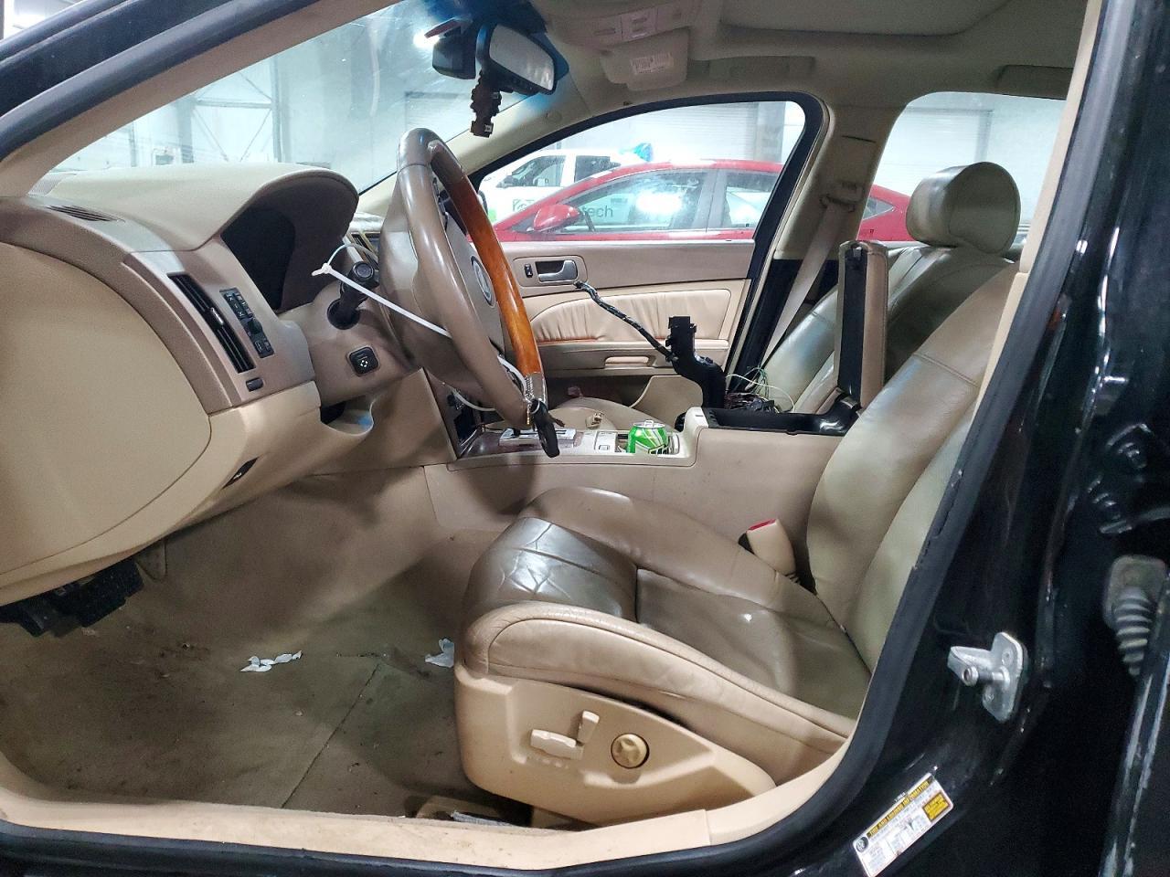 2005 CADILLAC STS
