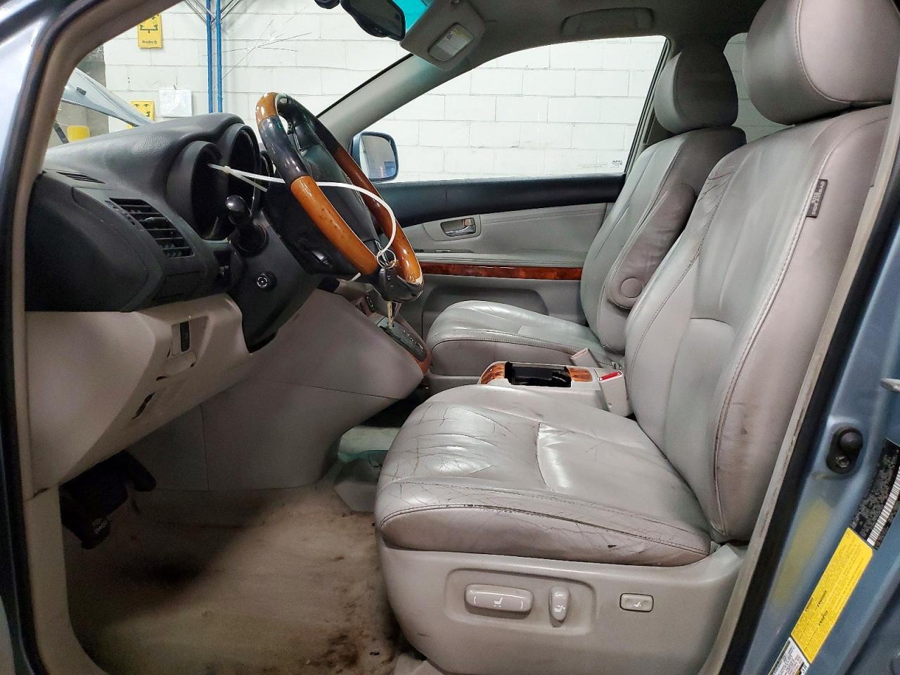 2005 LEXUS Rx 330