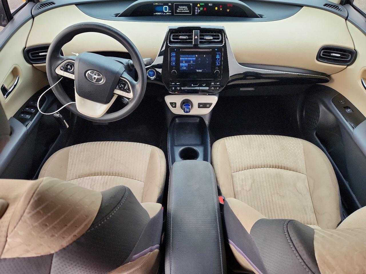 2017 TOYOTA PRIUS