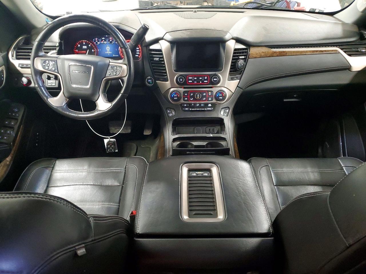 2016 GMC Yukon