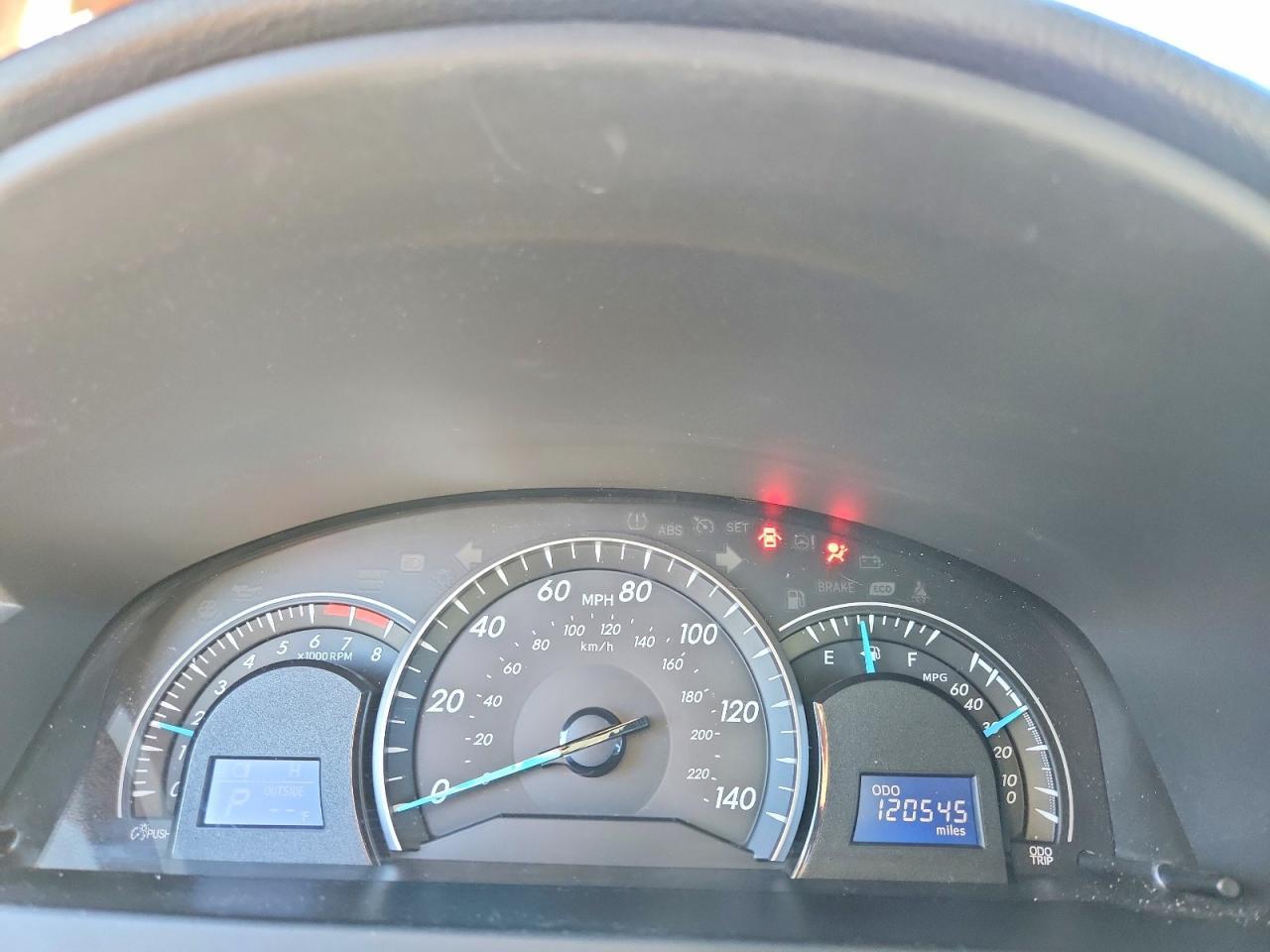 2012 TOYOTA CAMRY