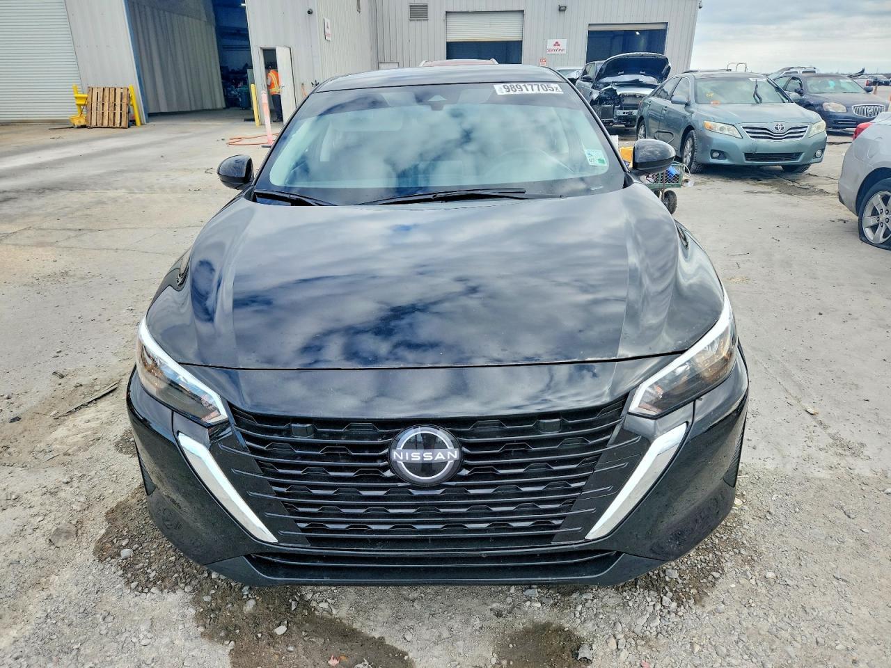 2025 NISSAN SENTRA