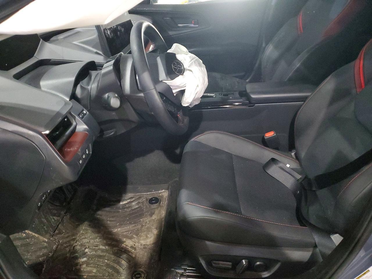 2025 TOYOTA PRIUS