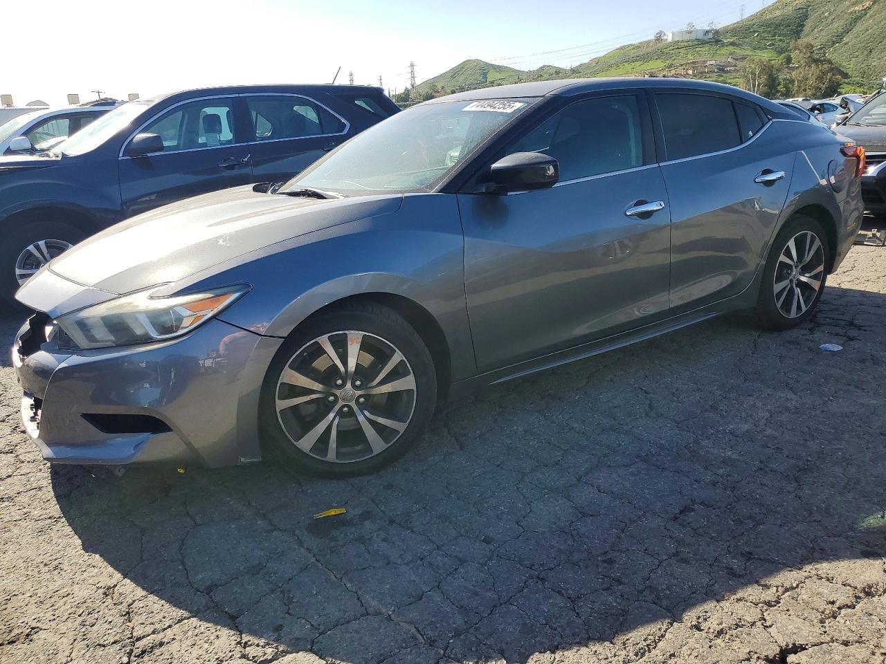 2016 NISSAN Maxima