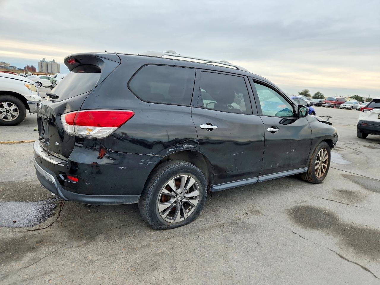2016 NISSAN PATHFINDER