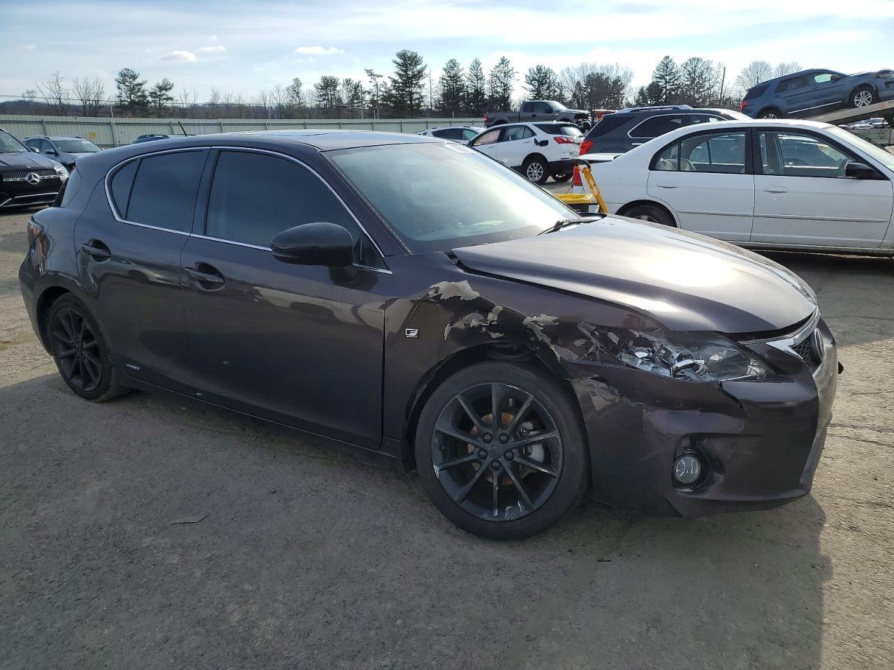 2012 LEXUS CT 200