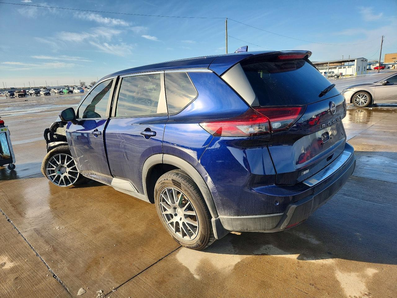 2024 NISSAN ROGUE