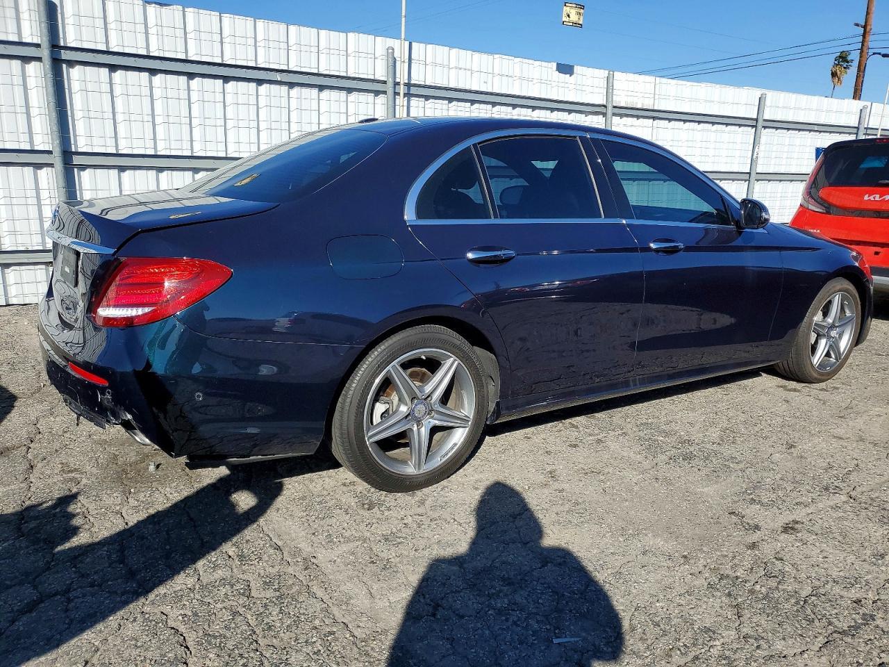 2017 MERCEDES-BENZ E-Class