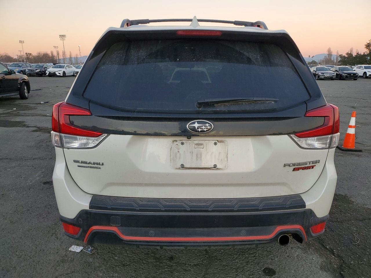 2022 SUBARU FORESTER
