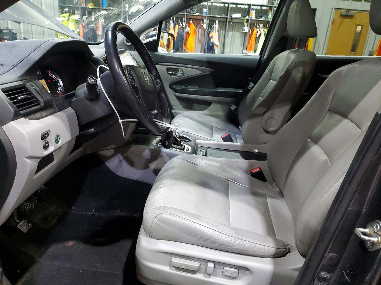 2016 HONDA PILOT