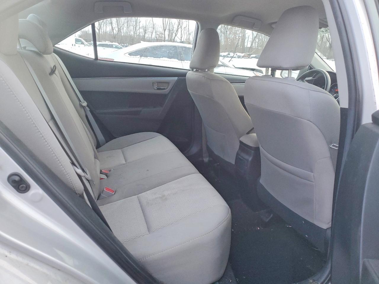 2016 TOYOTA COROLLA