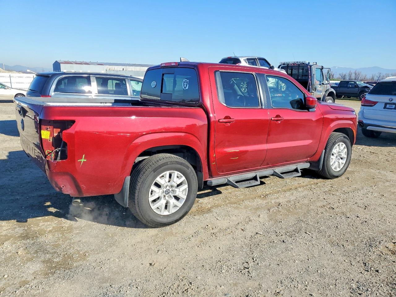 2023 NISSAN Frontier