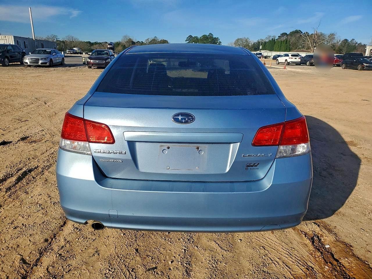 2011 SUBARU Legacy