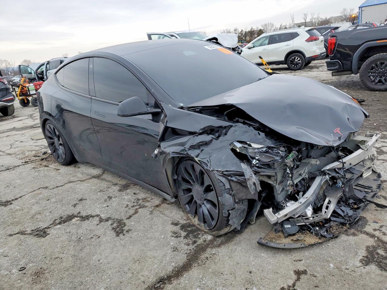 2022 TESLA MODEL Y