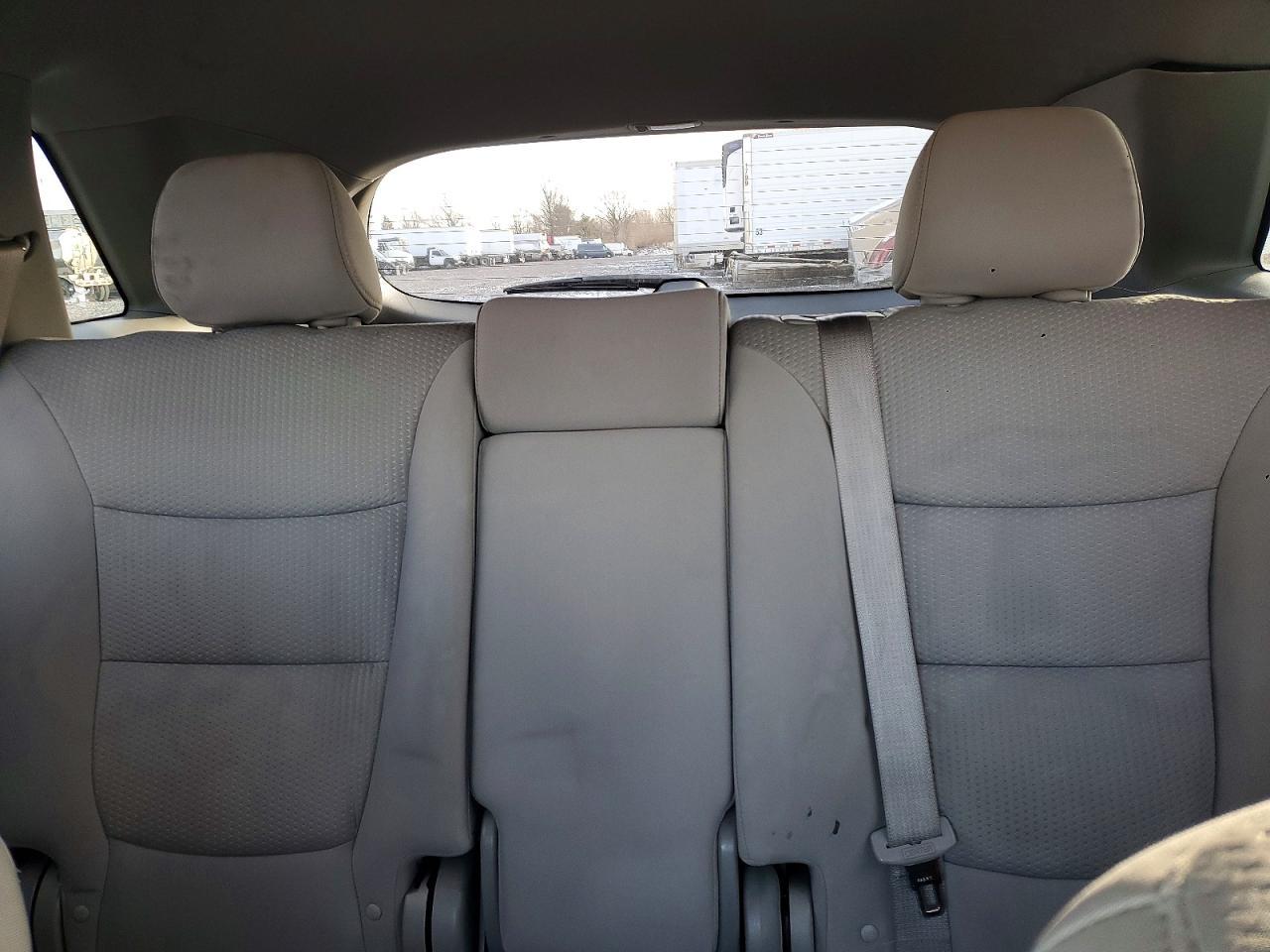 2011 KIA SORENTO