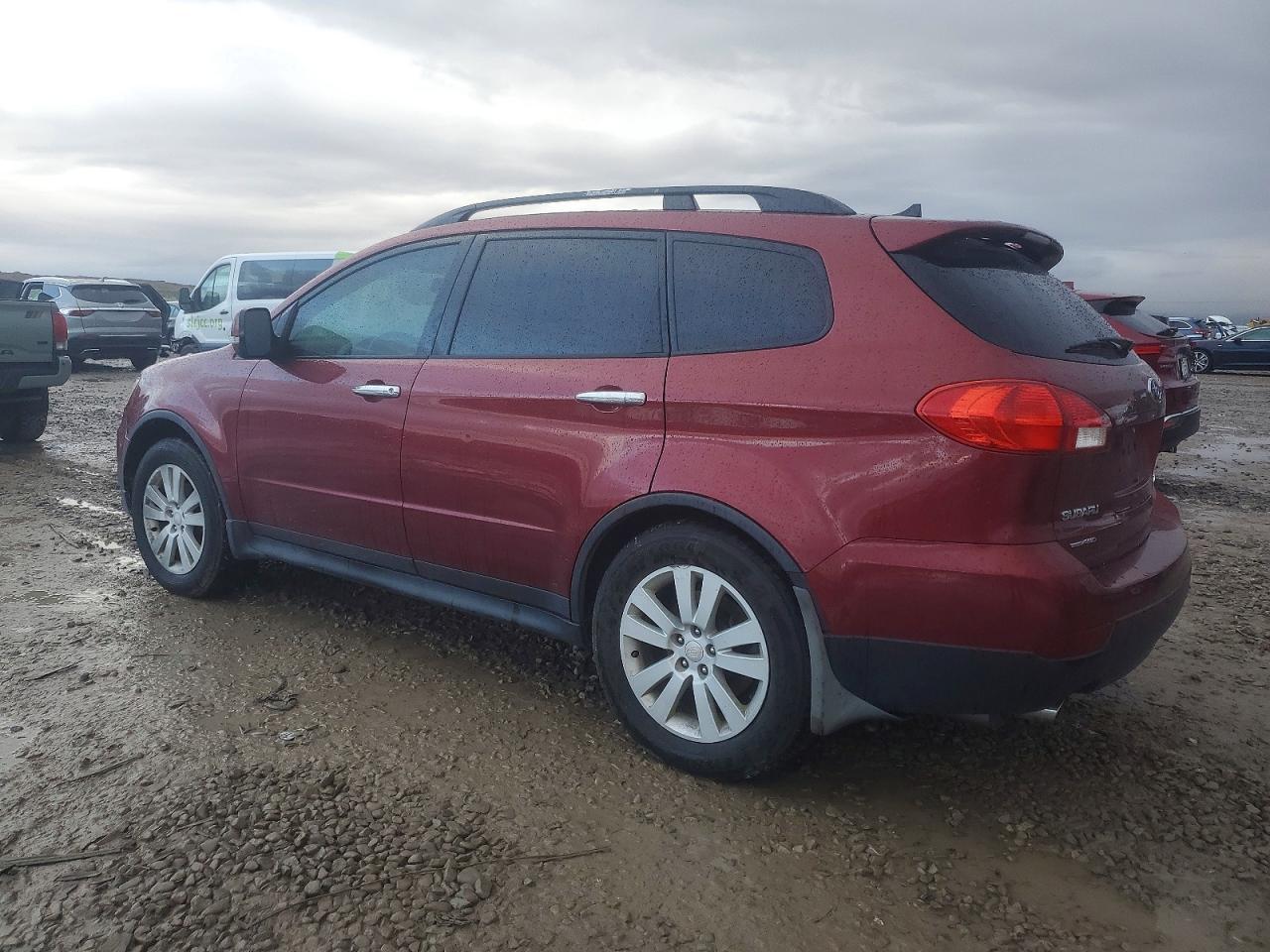 2011 SUBARU Tribeca