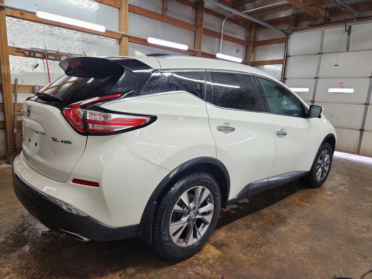 2016 NISSAN MURANO