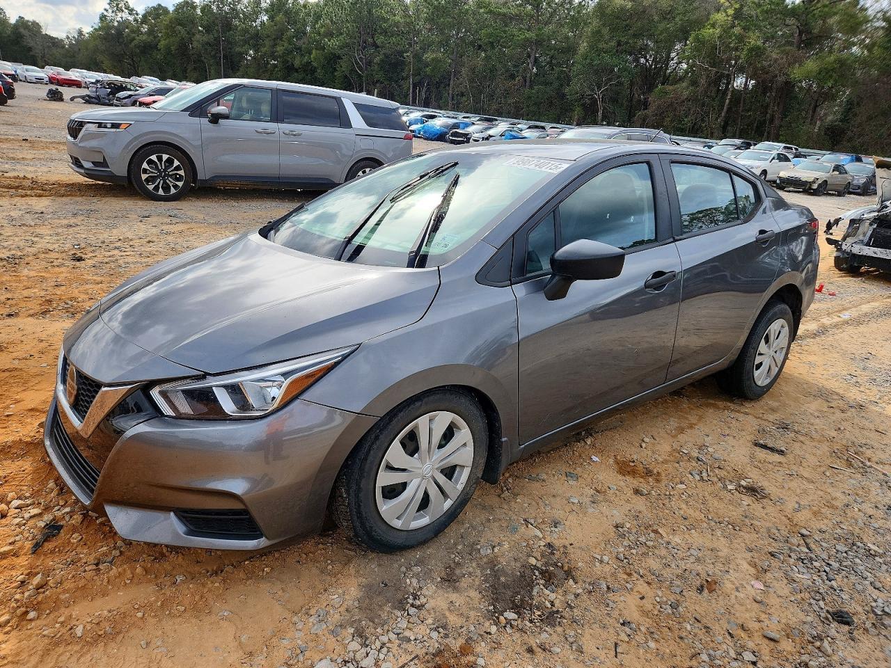 2022 NISSAN VERSA