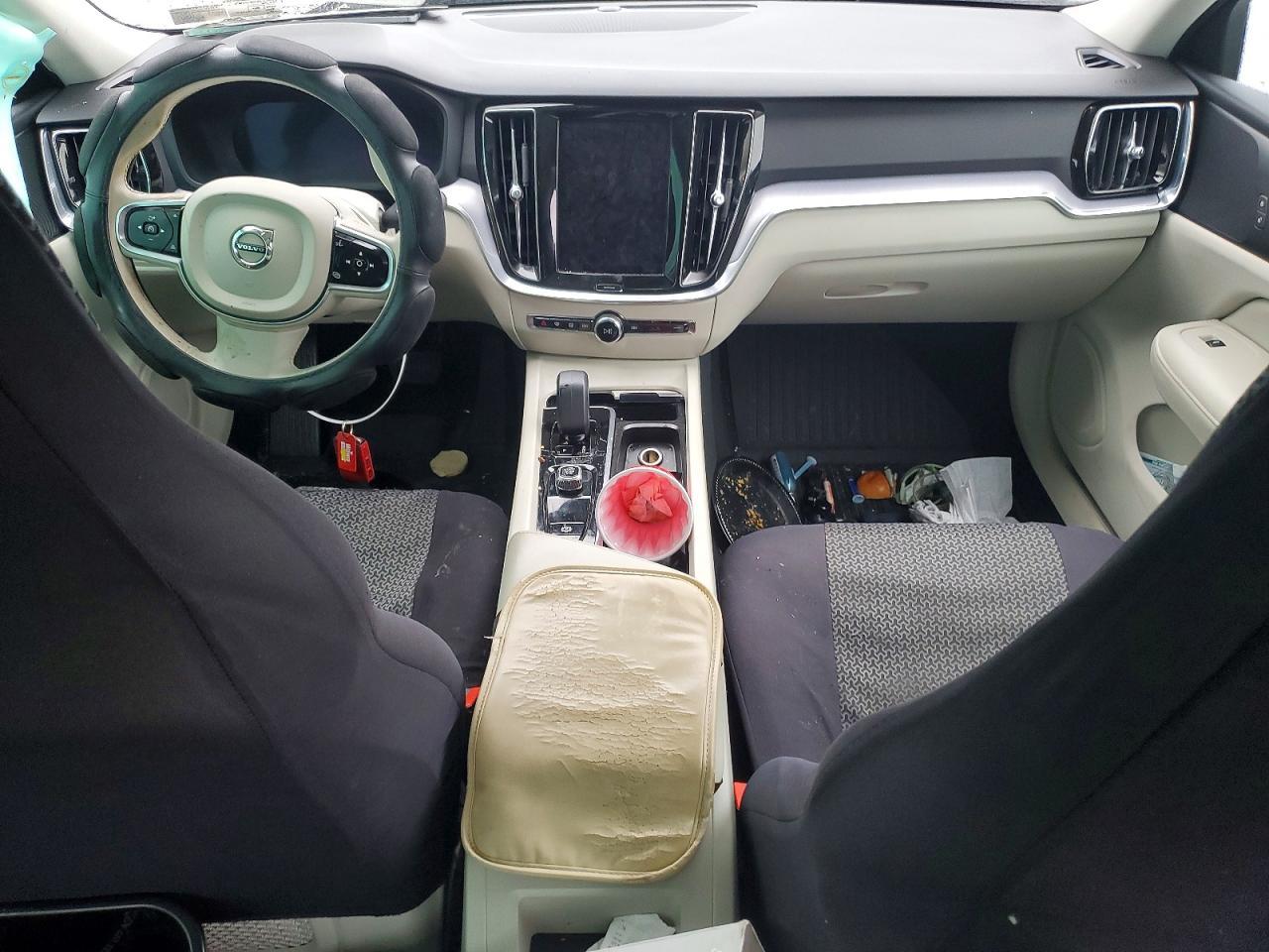 2023 VOLVO S60