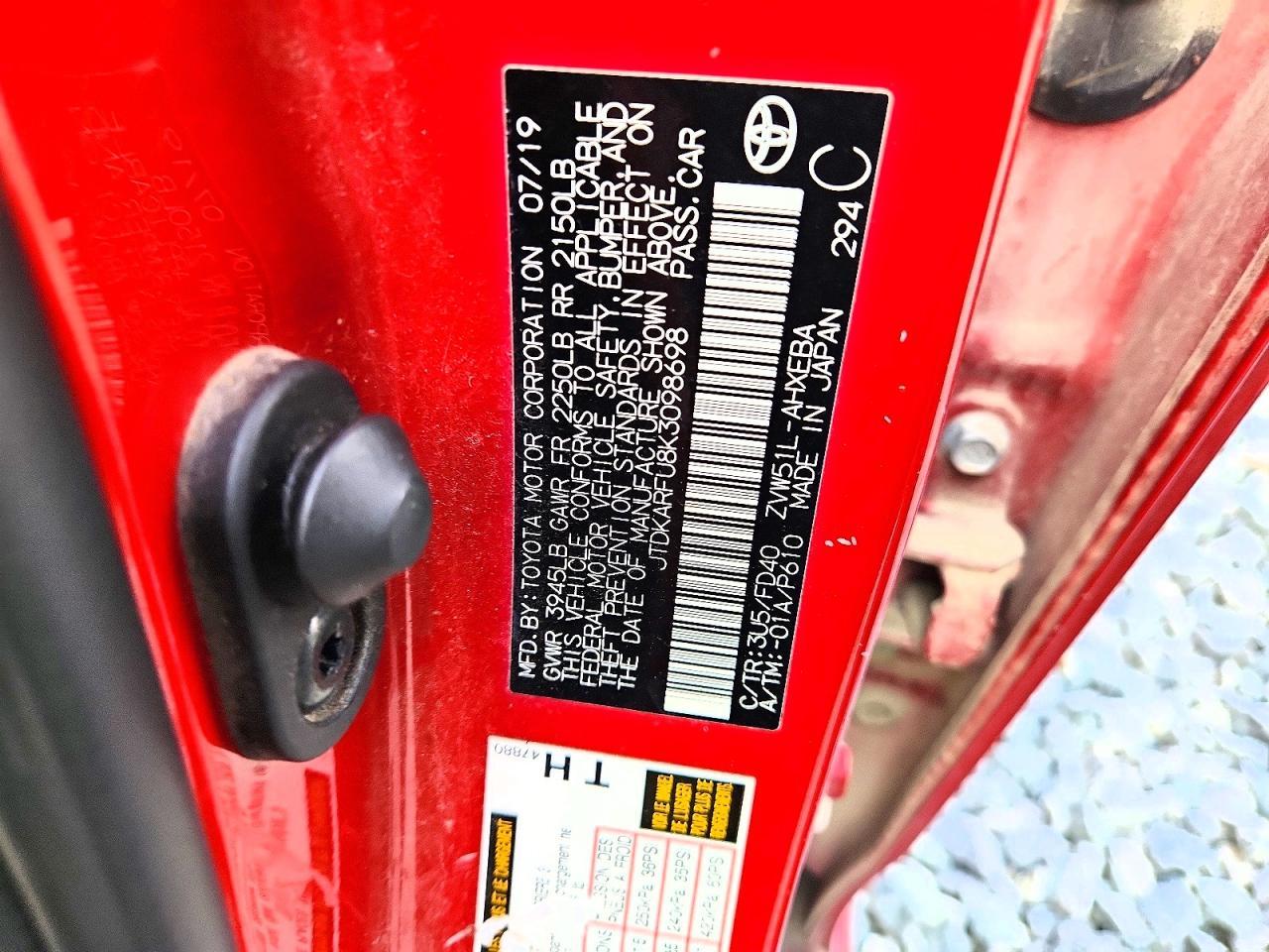 2019 TOYOTA PRIUS