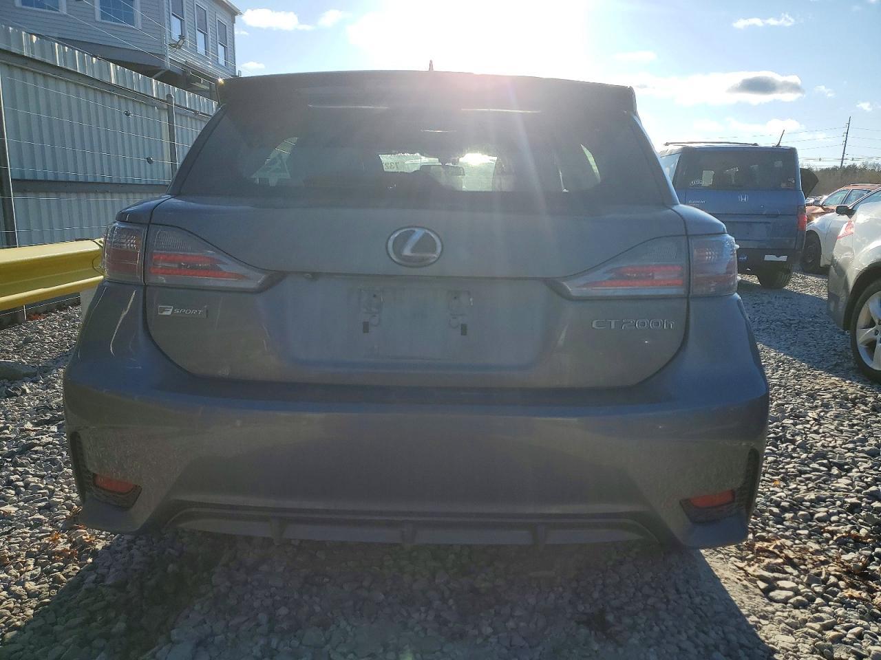 2015 LEXUS CT 200