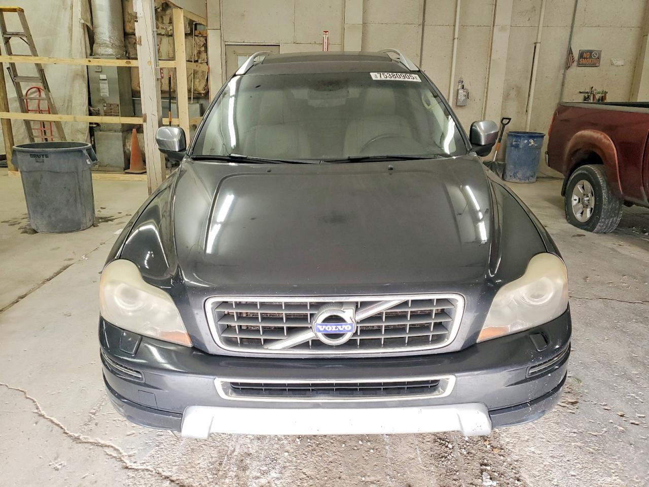 2013 VOLVO XC90