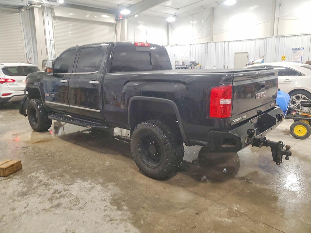 2016 GMC Sierra