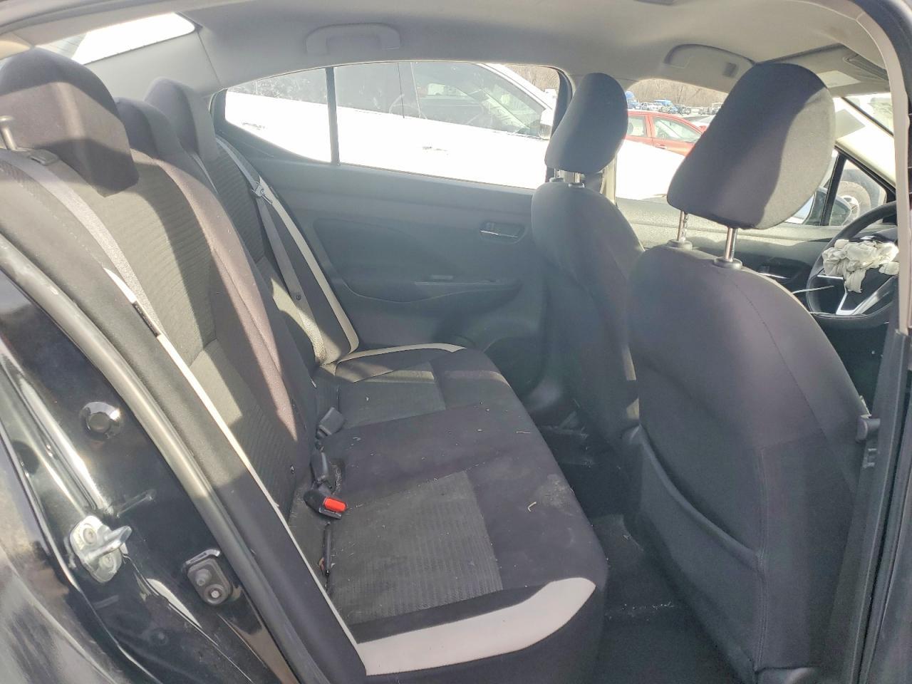 2021 NISSAN VERSA