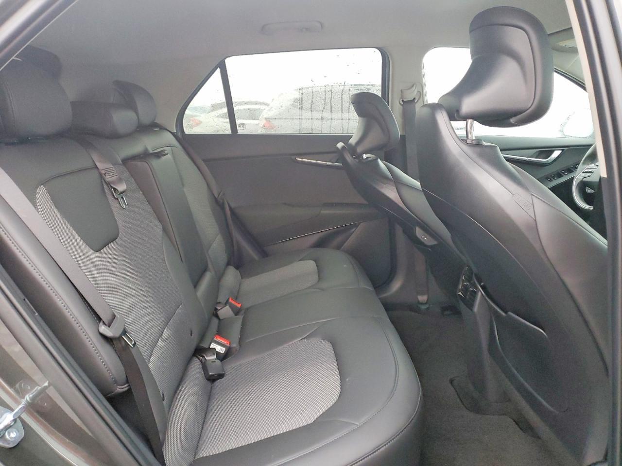 2025 KIA Niro