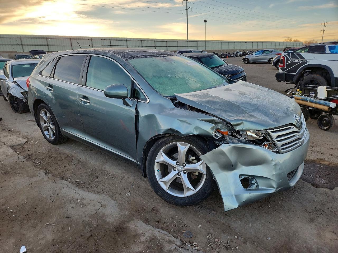 2010 TOYOTA VENZA