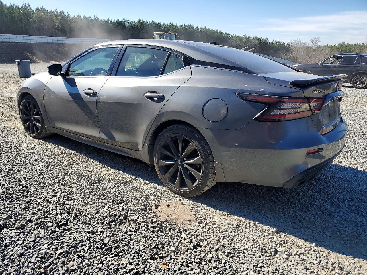 2019 NISSAN Maxima