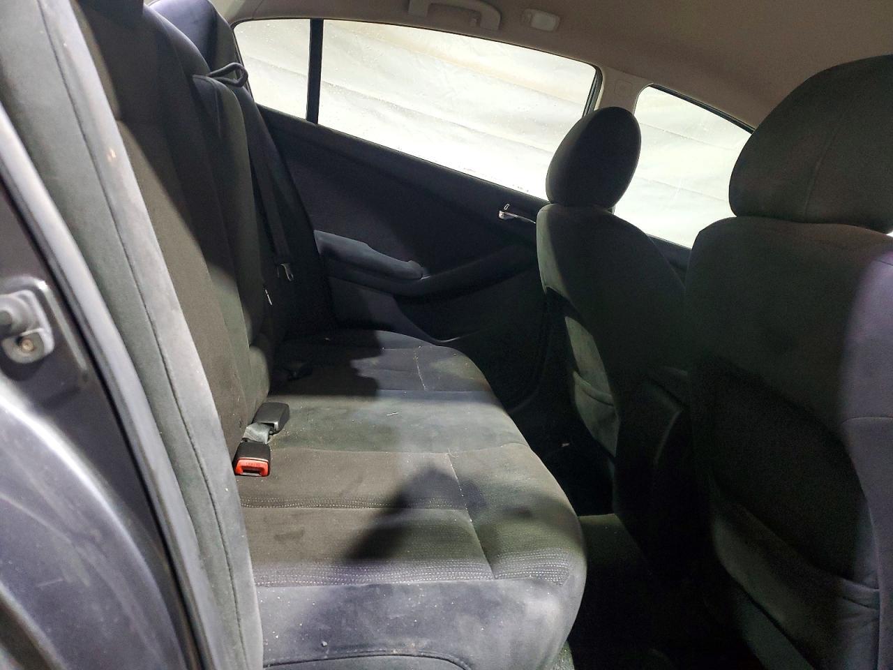 2010 NISSAN ALTIMA