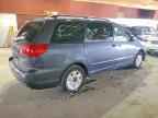 2009 TOYOTA SIENNA
