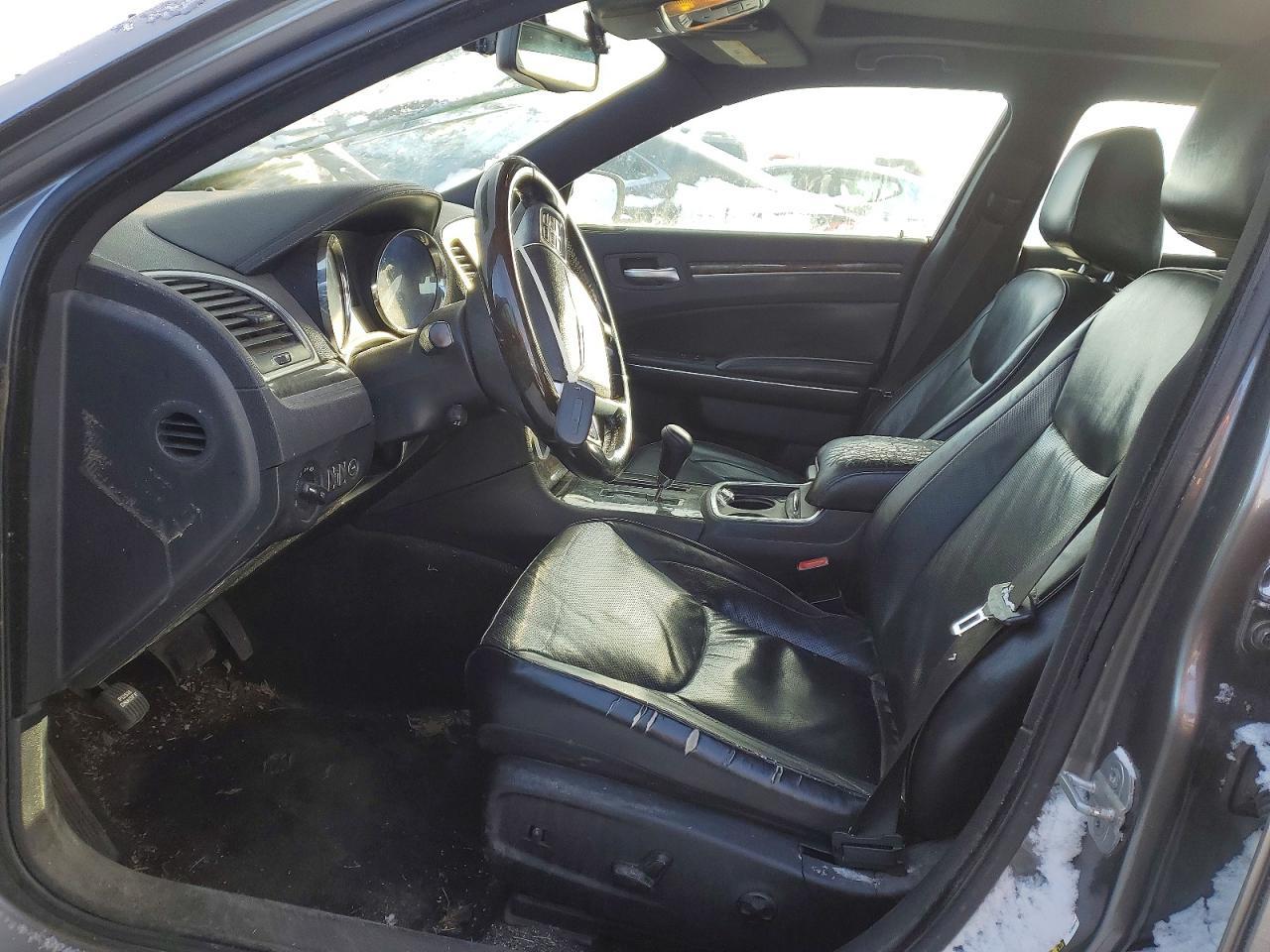 2011 CHRYSLER 300