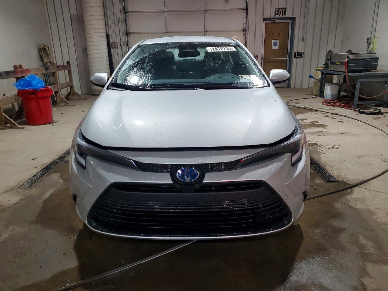 2025 TOYOTA COROLLA