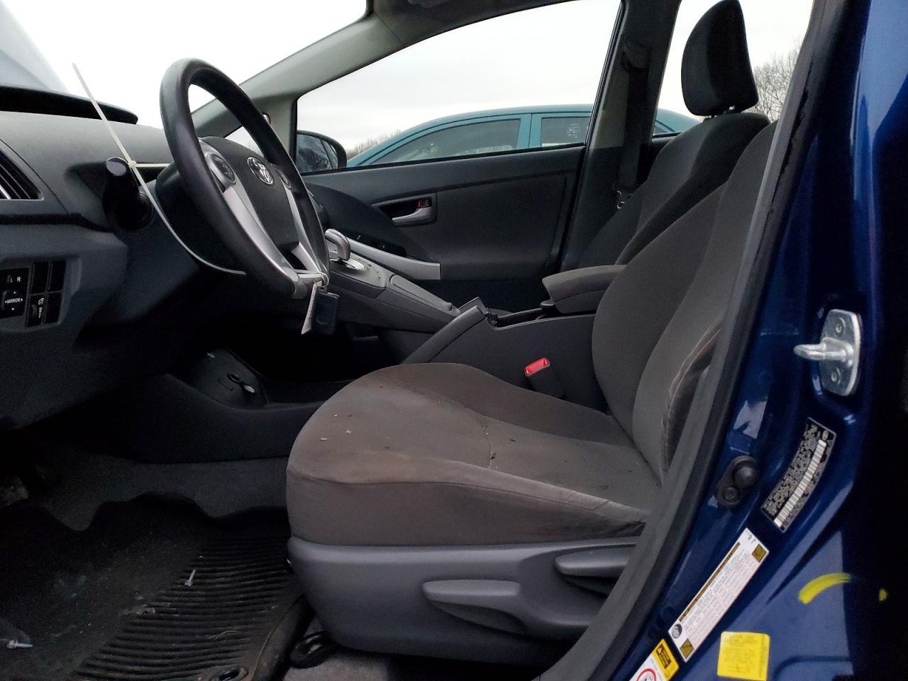 2011 TOYOTA PRIUS