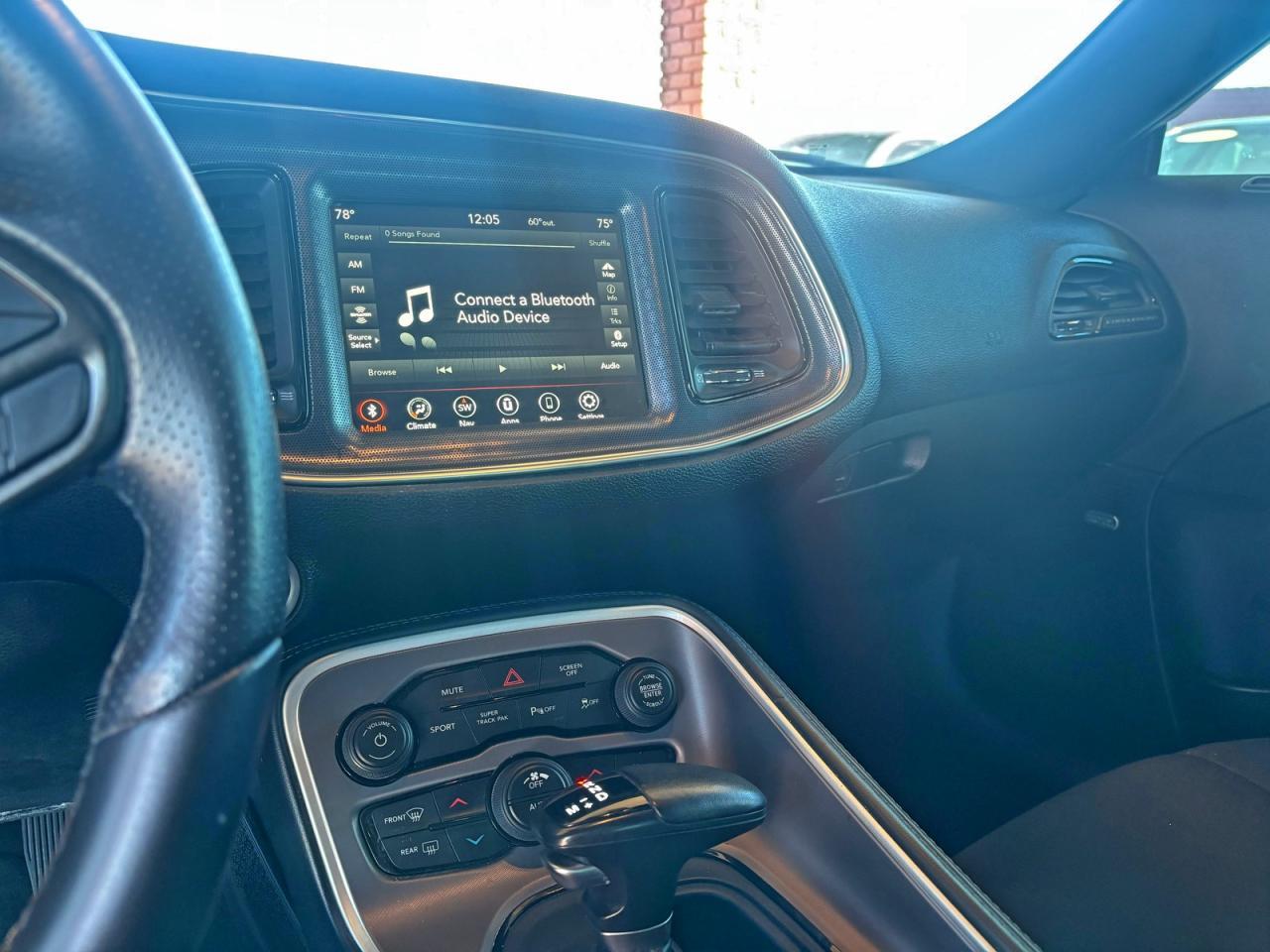2022 DODGE Challenger