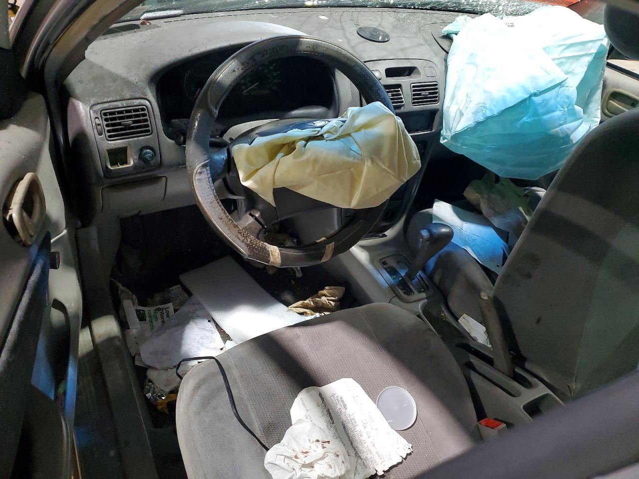 2001 TOYOTA COROLLA